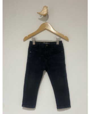 Calça jeans preta  | 12-18 meses