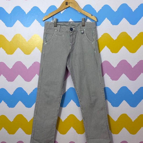 Calça listrada azul