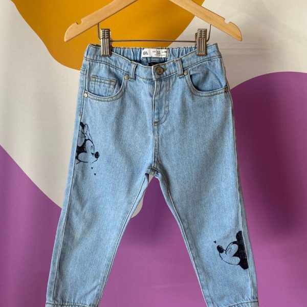 Calças jeans Mickey e Minie