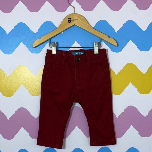 Calça jeans vinho