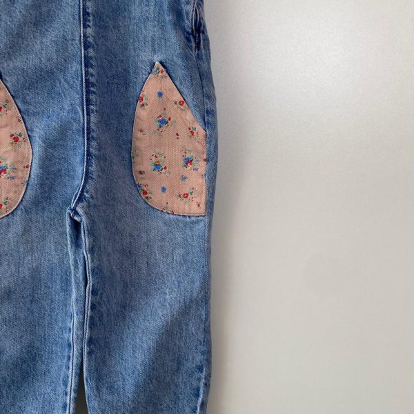 Jardineira jeans 2 anos