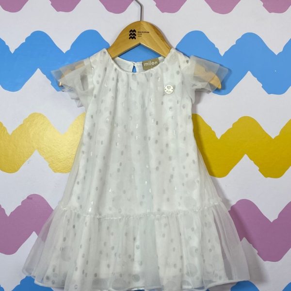 Vestido branco poás prata