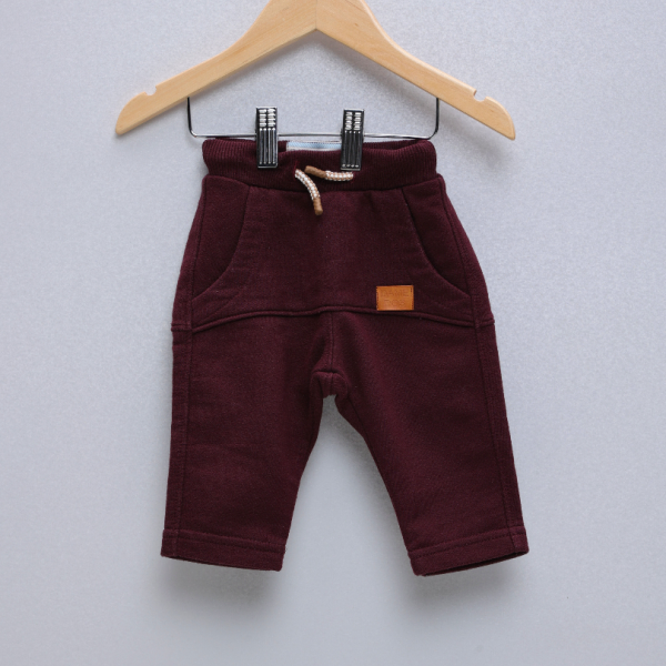 Calça de moletom vinho