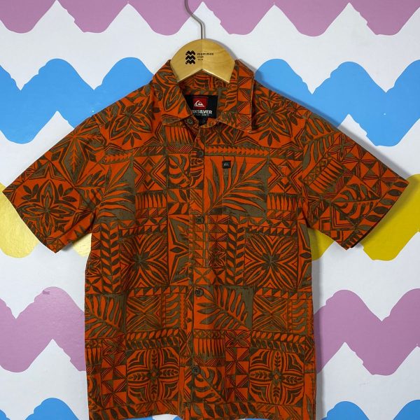 Camisa laranja estampada