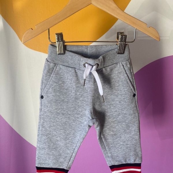 Calça de moletom cinza