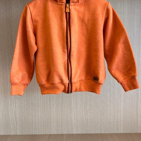 Moletom laranja c/ capuz 2 anos