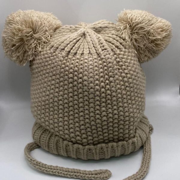 Gorro de tricô bege c/ pompom